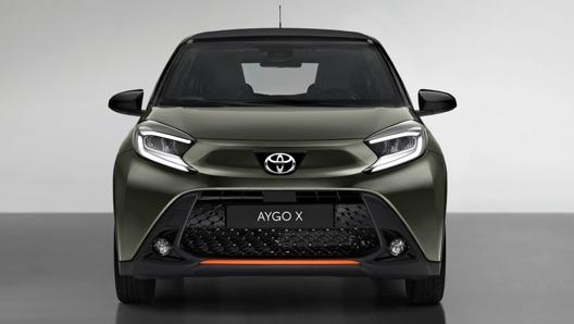 L’aspetto slanciato della nuova Toyota Aygo X si rifà al mondo del fuoristrada