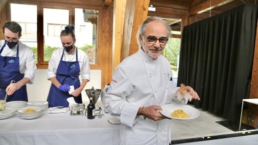 La specialità di Marco Sacco è una personale interpretazione della pasta alla carbonara