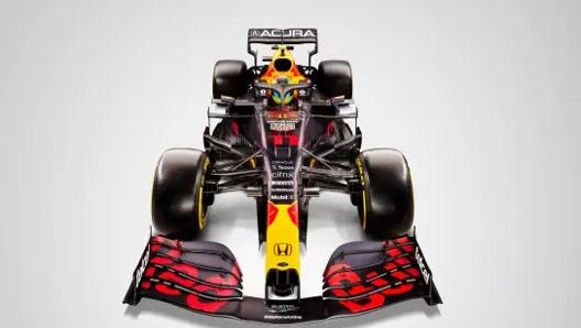 Con questa nuova livrea Verstappen proverà a dare una spallata decisiva per il titolo mondiale