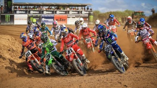 La partenza di una manche della MXGP