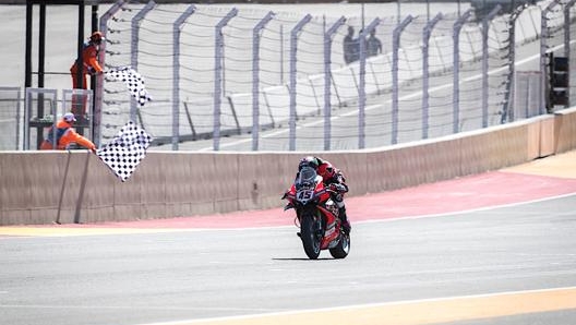 Scott Redding taglia il traguardo di Gara 2