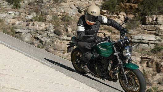 Moto di passaggio? Non è detto: la Z650RS non è solo una entry level