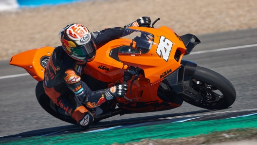 Dani Pedrosa  in pista con la Ktm   RC 8C