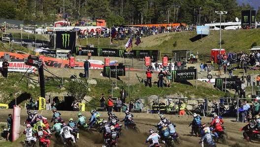 La partenza della MXGP al GP di Pietramurata