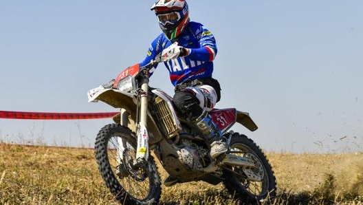 Davide Guarneri in sella alla Fantic 250 4T nel Cross Test Ca’ dell’Aglio