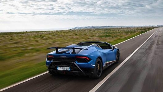 La Huracan Spyder Performante monta un V10 5.2 da 640 Cv