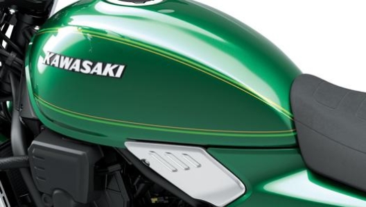 La Z650RS riprende nella livrea  l’iconico verde smeraldo