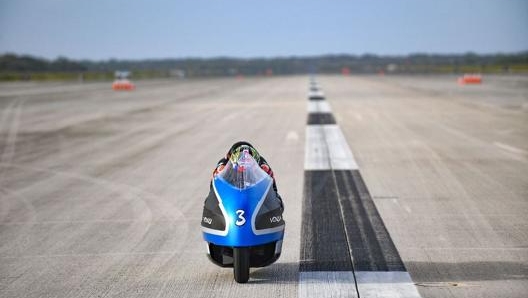 Con la carenatura montata la Wattman ha toccato la velocità assoluta di 470 km/h (non valida ai fini dell’omologazione)