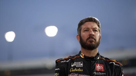 Martin Truex jr ha vinto a Richmond  per la terza volta nelle ultime cinque gare disputate sul Raceway in Virginia. Afp