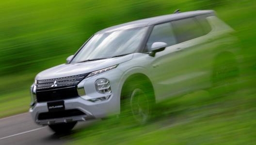 Mitsubishi Outlander Phev 2022