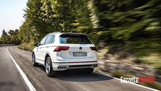 La velocità massima di Volkswagen Tiguan eHybrid è pari a 205 km/h. G. Masperi/D. Monaco