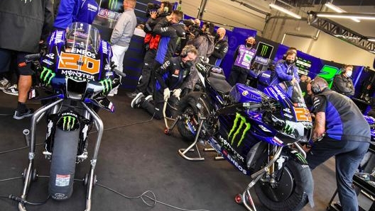 Il box Yamaha ufficiale. Afp