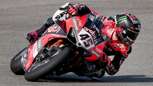 Seconda posizione per la Ducati di Scott Redding. Epa