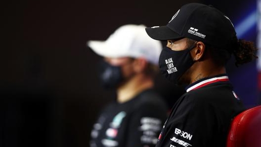 Lewis e George, sempre pi papabili compagni di squadra per il 2022. Epa