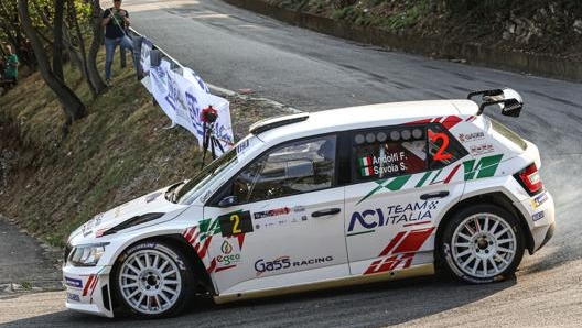 Fabio Andolfi al volante della Skoda Fabia dell’Aci Team Italia