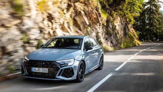 Audi RS3 accelera da 0 a 100 km/h in 3,8 secondi