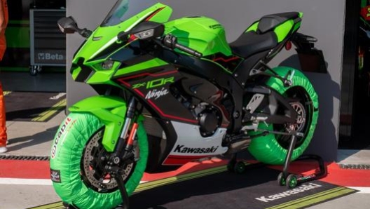 Cambio radicale di look per la nuova Kawasaki Ninja ZX-10R, con tanta attenzione all’aerodinamica