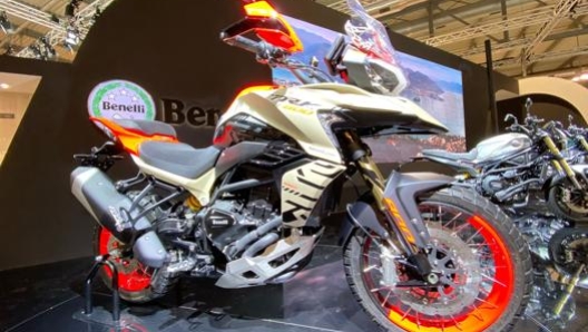 Benelli Trk 800