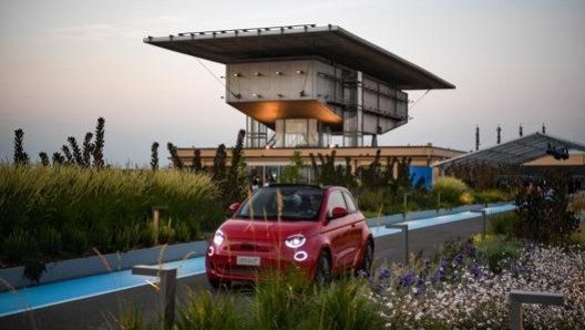 Il nuovo tetto del Lingotto a Torino. LaPresse