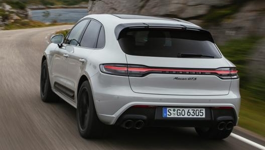 La Porsche Macan Gts è estrema, ma sa spostare i passeggeri nel massimo del comfort