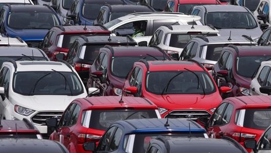 Nei primi otto mesi del 2021 sono stati venduti 6,8 milioni di auto nell’unione europea. Epa