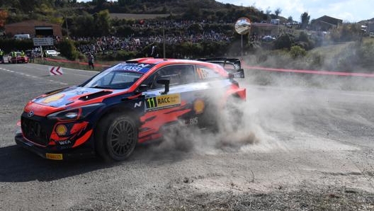 Thierry Neuville su Hyundai i20 in Catalogna. Getty