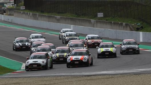 Mini Challenge sui circuito del Mugello