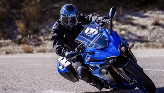 La nuova Suzuki Gsx-S1000GT è stata studiata in galleria del vento per ottimizzare il comfort sulle lunghe percorrenze