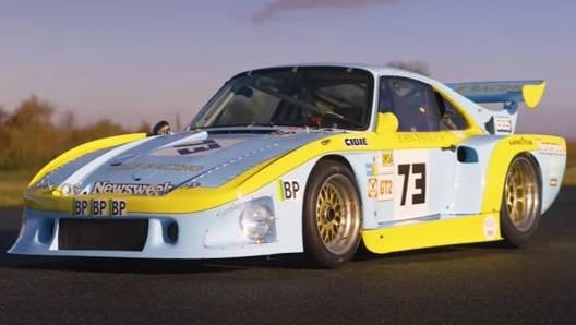 La Porsche 935 JLP-2 ha conquistato 150 vittorie (foto canale YouTube @RmSotheby’s)