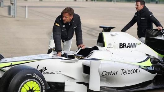 Jenson Button insieme alla Brawn GP: un binomio irresistibile per tutti nel 2009 (foto @jensonbutton)