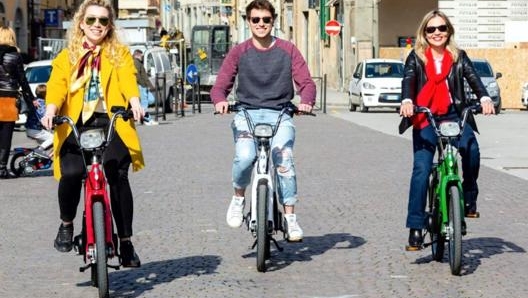 Niente casco e niente costi di assicurazione: da ciclomotore il Ciao diventa ebike