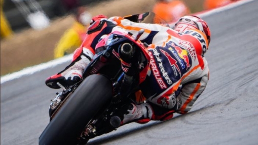 Marquez è tornato a piegare, anche se il braccio destro ancora non è al 100% (foto @marcmarquez93)