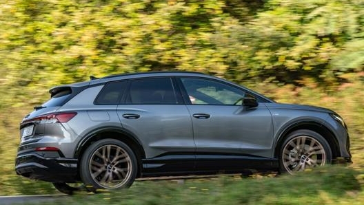 In corrente continua bastano 38 minuti per ricaricare il Suv elettrico di Audi