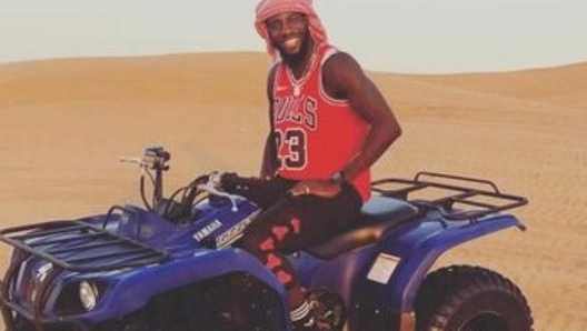 Tiemoué Bakayoko sul quad in vacanza (foto @bakayoko_official14)