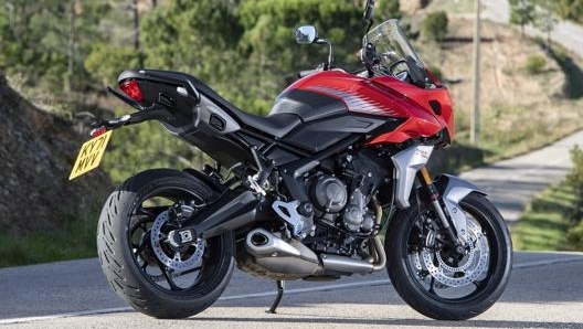 Il motore tre cilindri della Tiger Sport 660 è condiviso con la nuova Trident