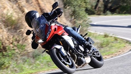 Il prezzo della nuova Triumph Tiger Sport 660 parte da 8.995 euro f.c.