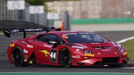 La Lamborghini Huracán numero 44 di Alberto di Folco vincitrice di gara-2 del Super Trofeo a Monza