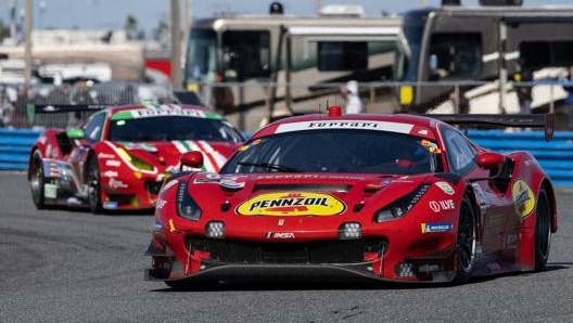 Livrea rossa per la Ferrari 488 GT3 numero 62 (Risi) nella classe principale della Gran Turismo