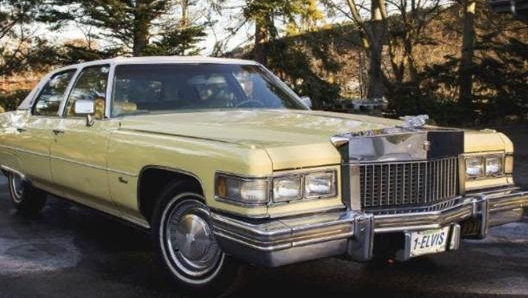 La Cadillac Fleetwood Brougham gialla di Elvis Presely è stata venduta a 77 mila euro