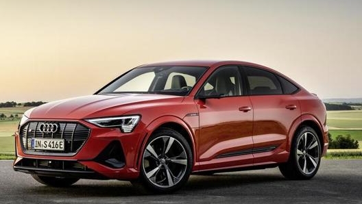 Audi e-tron S Sportback è la variante con carrozzeria Suv-coupé