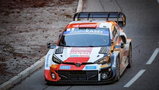 Sebastien Ogier impegnato al Monte Carlo su Toyota GR Yaris