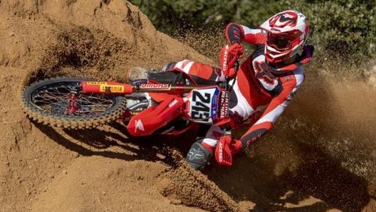 Tim Gajser (Honda), vincitore della manche Supercampione