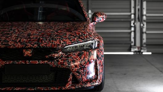 Il debutto di nuova Honda Civic Type R è previsto entro fine 2022 negli States