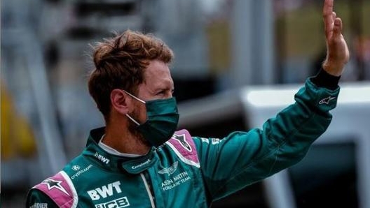 Vettel ha anche esternato il suo impegno per la difesa dell’ambiente (foto @astonmartinf1)