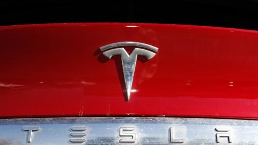 Il richiamo di Tesla ha coinvolto 817.143 veicoli negli Stati Uniti