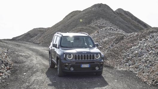 La Jeep Renegade 4xe dà il meglio in fuoristrada