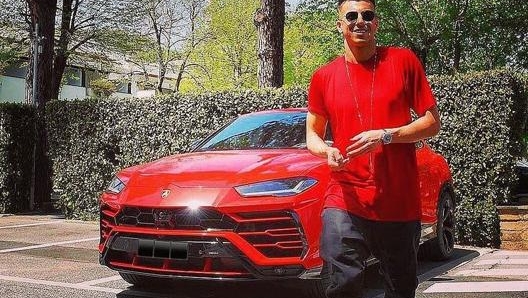 Nel garage di Stephan El Shaarawy non manca una Lamborghini Urus