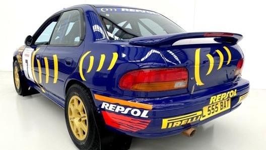 Il retro della Subaru finita da poco all’asta. Fu guidata anche da McRae e Sainz (foto Asta di Loyds)