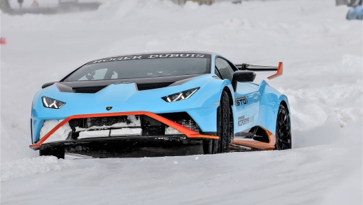 Huracán sto lamborghini accademia neve livigno