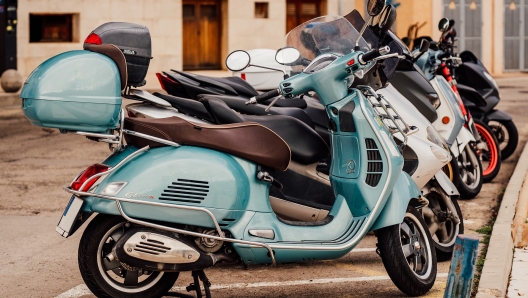 scooter motorino ancma vespa